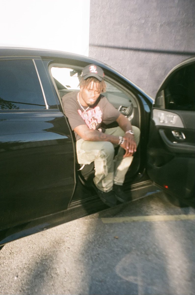 BARDOCK MCBREEZINGTON 👨🏿‍🦲 tweet media