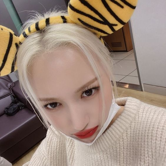 forsomnia's tweet photo. ~ you’ve got a delivery: Waffles and Latte + Roses

to: @multisomnia

from: anon
💌: "#10Friday, ❤️One day at a time, little by little, you will get to where you are meant to go. Sometimes you do not realize how far you have come until you take a look back + https://t.co/bR74k5ZkeR