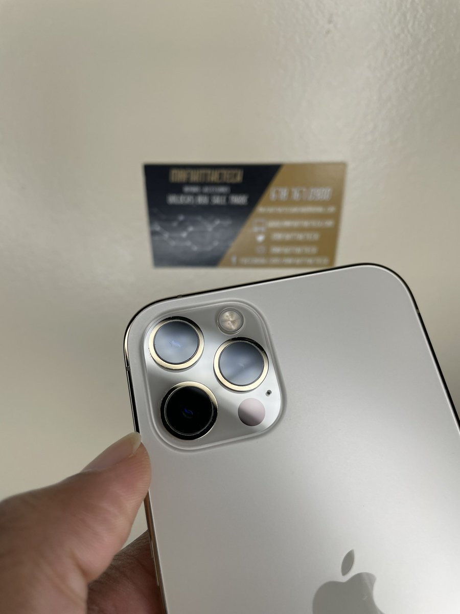 mrfixitthetech's tweet photo. Don’t let life’s greatest moments pass you by because you have a cracked Back Camera Lens!😕📸 Thank you for your support @altinjk!💪🏽 iPhone 12 Pro Back Camera Lens Repair⚡️

Click the link in our bio to schedule an appointment online!📲

#mrfixitthetech https://t.co/ftyquPLqF0