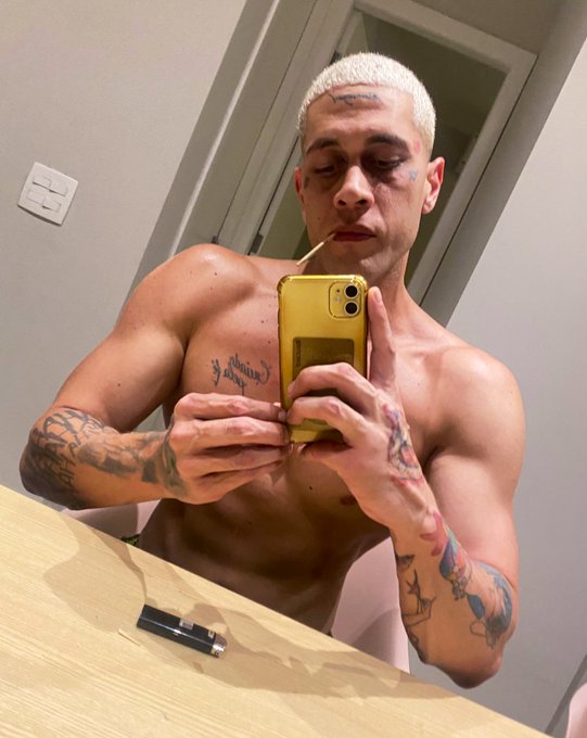 Watch G4L3G0's leaked NSFW photo on TwXstars