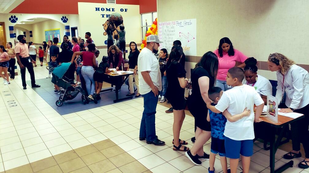 OrrTylerISD's tweet image. Our Cubs had an excellent Meet the Teacher Night!!! Our amazing staff made it all possible! #Cubnation #excellenteveryday @OrrTylerISD @TylerISD