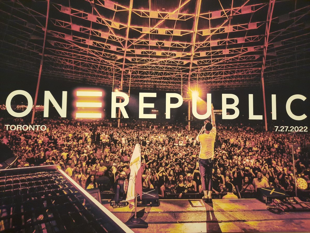 KrisMinard's tweet photo. If you go see @OneRepublic #neverendingsummertour order some custom merch from #eventshop. I just received prints from the Toronto show & the quality is fantastic. A keepsake for my son (since we are in this one 😉). Memories of a great night, thank you @RyanTedder 🇨🇦 https://t.co/1Vp0CmAEJY