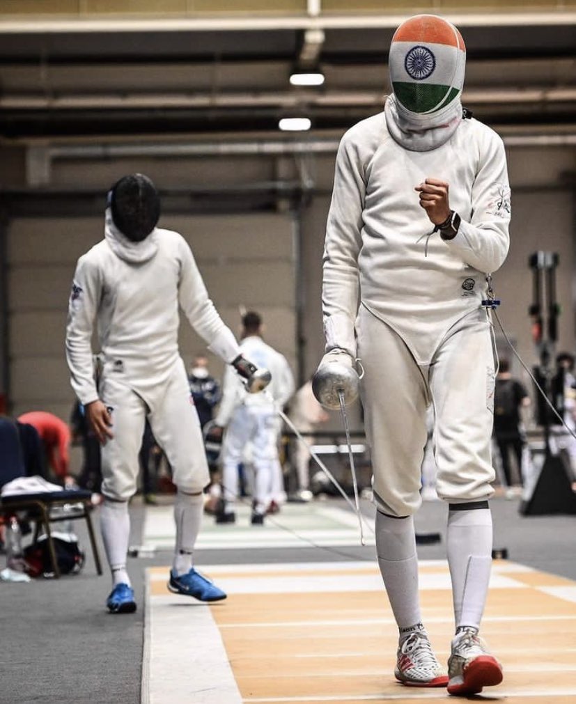 India wins gold at the 2022 Commonwealth Fencing Championships in London! 🇮🇳 Men’s epee team featuring Chingakham Singh, Sunil Kumar, Udaivir Singh, and Sathasivan Nirmala defeated Scotland🏴󠁧󠁢󠁳󠁣󠁴󠁿 45-44 in the finals🤺