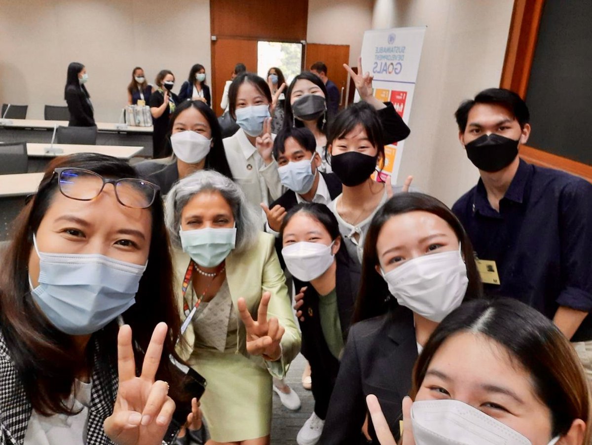 Gita Sabharwal (@sabharwalgita) on Twitter photo <a href="/antonioguterres/">António Guterres</a> <a href="/UNICEF_Thailand/">ยูนิเซฟ ประเทศไทย</a> <a href="/ITUAsiaPacific/">ITU Office for Asia and the Pacific</a> <a href="/Unfpa_Thailand/">UNFPA Thailand</a> <a href="/UNYouthEnvoy/">UN Youth Envoy</a> <a href="/UN4Youth/">UNYouth</a> <a href="/UN_SDG/">UN Sustainable Development Group 🇺🇳</a> <a href="/UN4Ageing/">UN For Ageing</a> I am glad to have worked with many inspiring young people in #Thailand.
Like never before, we need a vision of hope. And the contributions of young people will be central to this, as set out in #OurCommonAgenda and proposals for a new <a href="/UN/">United Nations</a> Youth Office.
x.com/SabharwalGita/… <a href="/antonioguterres/">António Guterres</a> <a href="/UNICEF_Thailand/">ยูนิเซฟ ประเทศไทย</a> <a href="/ITUAsiaPacific/">ITU Office for Asia and the Pacific</a> <a href="/Unfpa_Thailand/">UNFPA Thailand</a> <a href="/UNYouthEnvoy/">UN Youth Envoy</a> <a href="/UN4Youth/">UNYouth</a> <a href="/UN_SDG/">UN Sustainable Development Group 🇺🇳</a> <a href="/UN4Ageing/">UN For Ageing</a> I am glad to have worked with many inspiring young people in #Thailand.
Like never before, we need a vision of hope. And the contributions of young people will be central to this, as set out in #OurCommonAgenda and proposals for a new <a href="/UN/">United Nations</a> Youth Office.
x.com/SabharwalGita/…