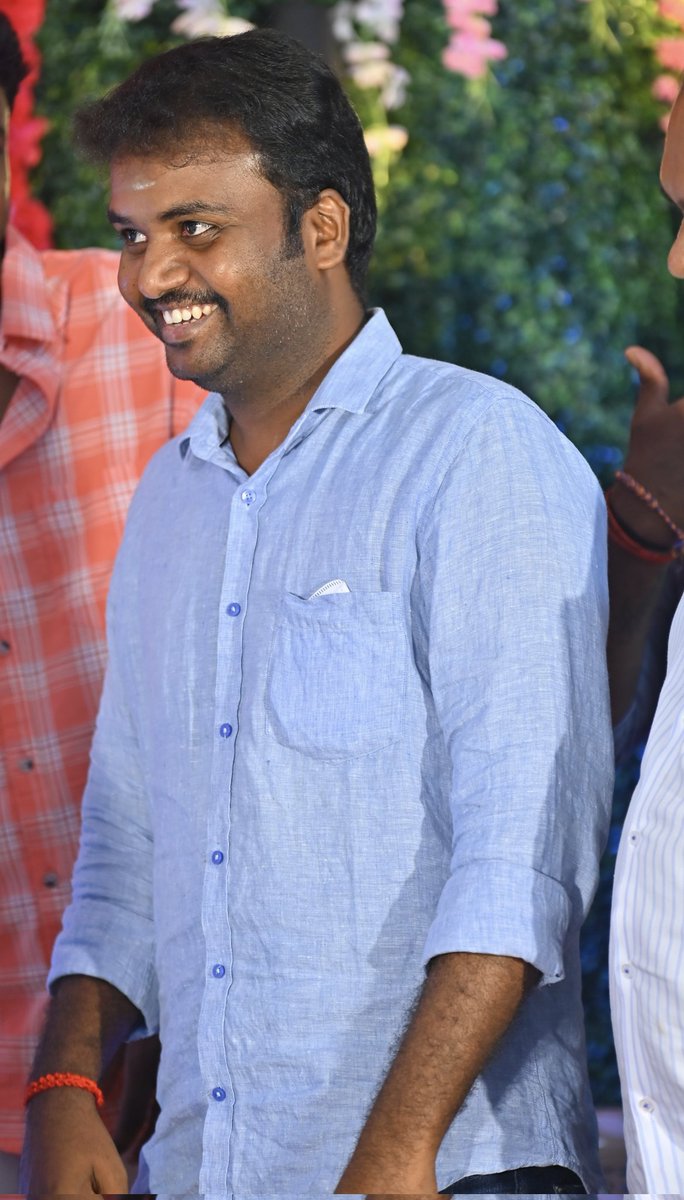 SenthilKumarSKF's tweet photo. என் அன்பு அண்ணனே உனது
வாழ்வில் இன்பங்கள் மட்டுமே
நிறைந்திருக்க வேண்டும்..
இனிய பிறந்தநாள்
வாழ்த்துக்கள் @AnandSkfc அண்ணா..! https://t.co/mpxRL8Ib61