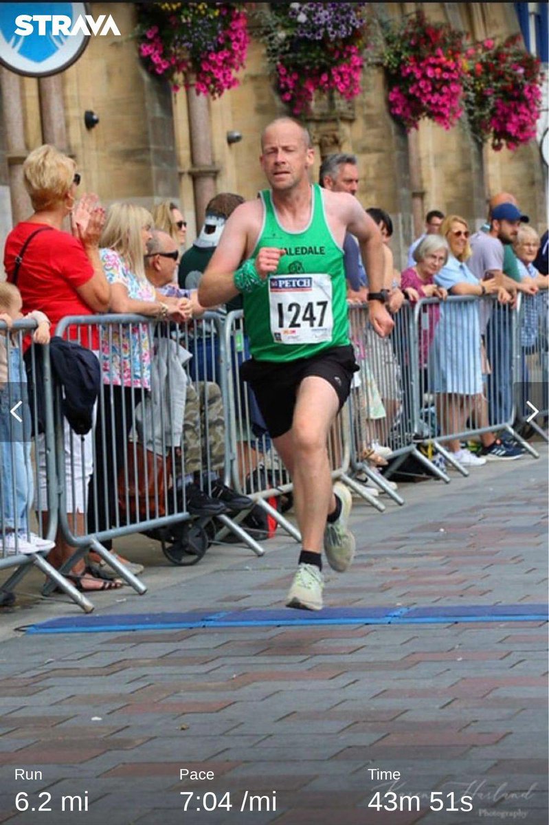 Kerrramba's tweet photo. A desperate sprint for the finish at the Darl 10k last Sunday. ☀️ 
https://t.co/aVW40fc81F https://t.co/WVPzwsI8AZ