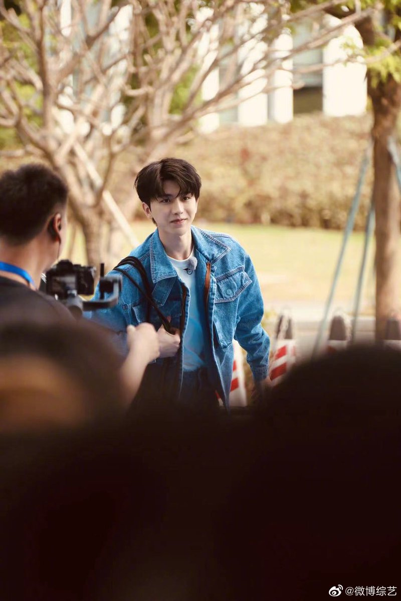 winmickmingicee's tweet photo. Throwback to these three cuties for KR (2021) 💙
Bailu x Caixukun x Wayv Lucas
#KeepRunningS9 #BaiLu #Lucas #Caixukun https://t.co/2jC3scOcmO