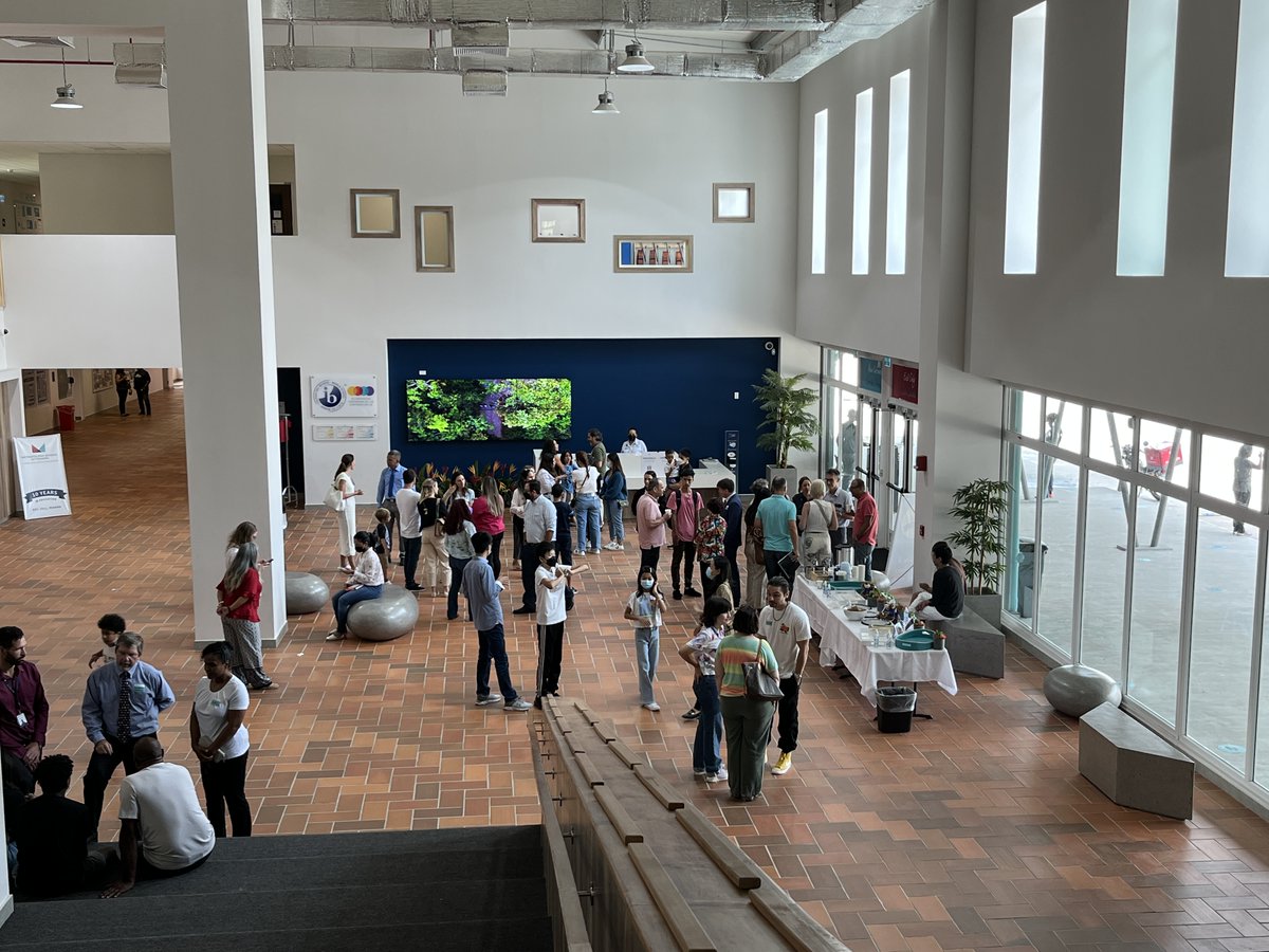 METSchoolPanama's tweet image. We LOVED welcoming new families at #METschoolPanama Orientation Morning!✨
Creating #METmagicMoments we welcome all students, from near and afar, to our #METfamily & amazing community!🎒📚🚌🤩🎉
#NordAngliaEducation #createyourfuture #IBeducation