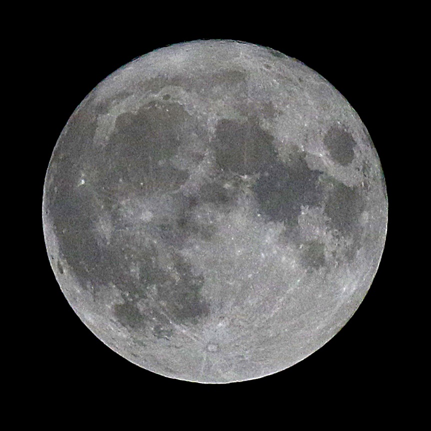 Sturgeon Moon. August 11, 2022. The last supermoon of the year.