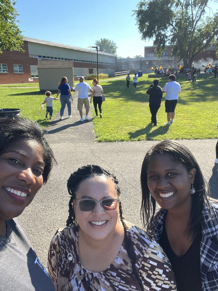 Catherine Porter-Lucas tweet media