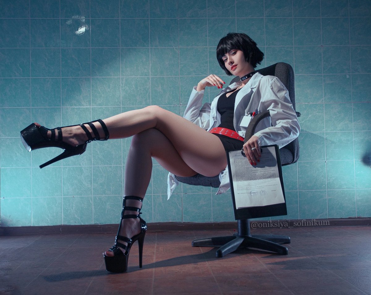 Tae Takemi 
Credit:<a href="/OniksiyaC/">~Oniksiya Sofinikum~</a>
Ph by <a href="/server_photos/">Pale Prince</a>
#persona #persona5 #takemi #taetakemi #takemitae #cosplay #cosplaygirl