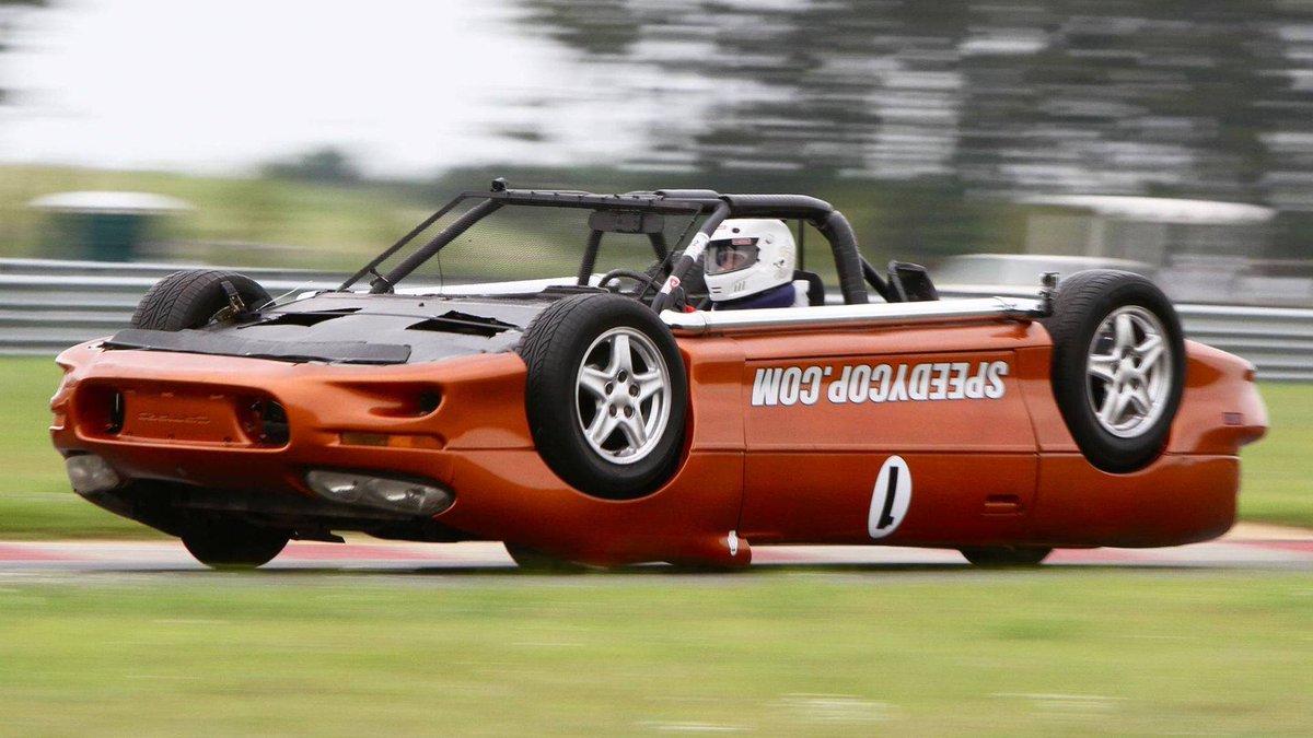 We have woken up to Facebook problems this morning. Rest assured we'll be back online as soon as we can. In the meantime, if you need us then don't hesitate to call on 01252 213150 or visit our website charterscitroen.com #DoesntLookRight #Facebook #Citroen