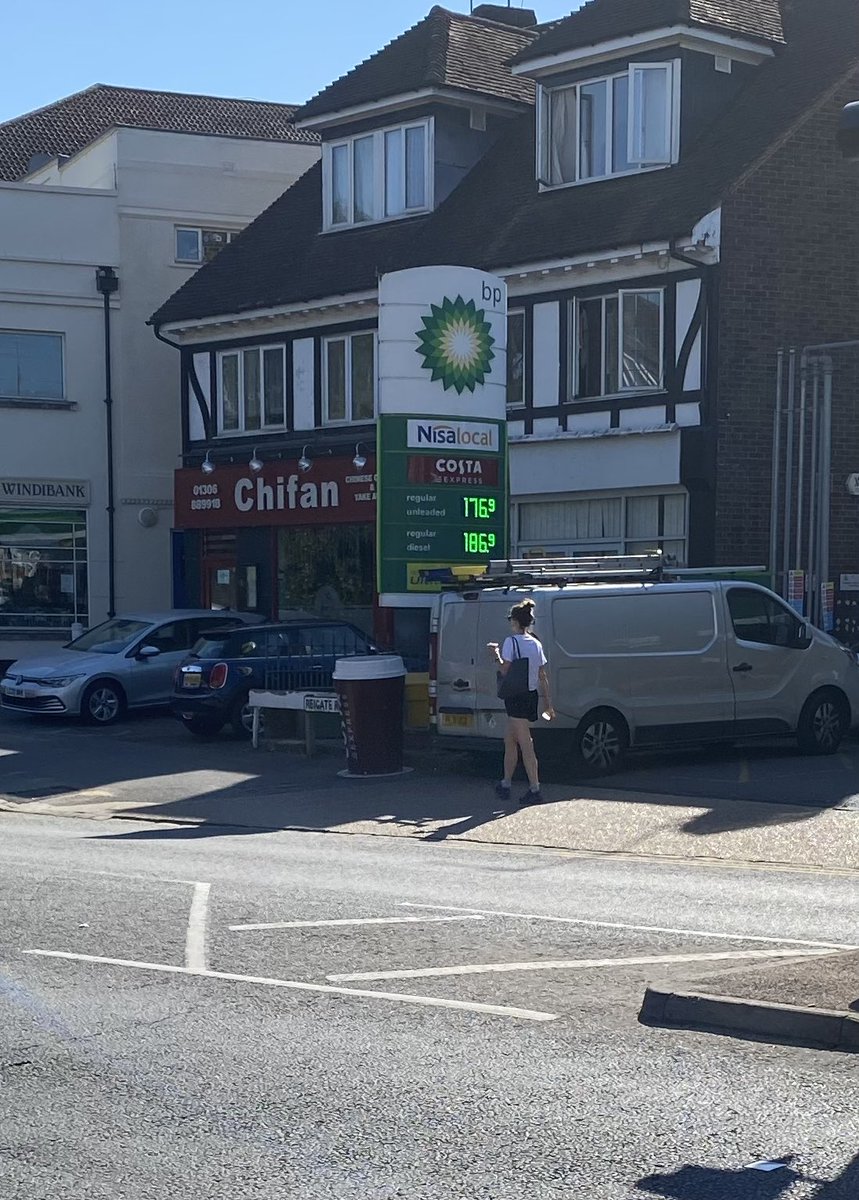 Stop moaning Down Under, petrol in Dorking UK😬