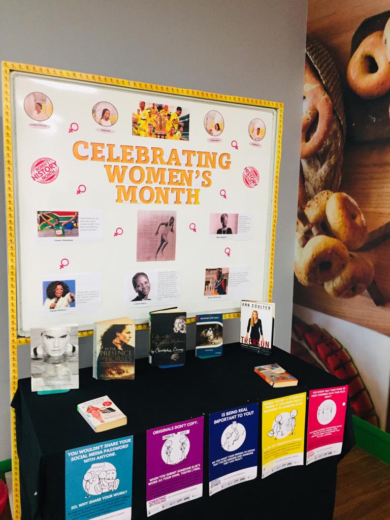 OtlatlaM's tweet photo. #celebratingwomensmonth
#imbokodo 
#womenpower https://t.co/frT2KTlP6f