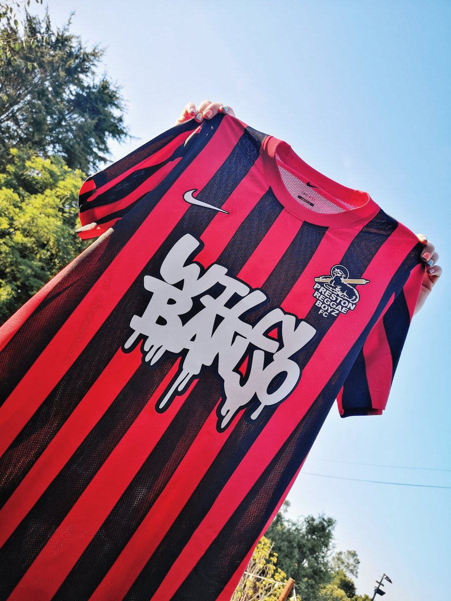 🌞 909 SUMMER GIVEAWAY 🌞

Like and retweet for a chance to win this beautiful Preston Reggae Boyz jersey in size Large. Winner announced Sunday night... good luck everyone!!!

#nineohnine #preston #pne #pnefc #prestonReggaeBoyz
