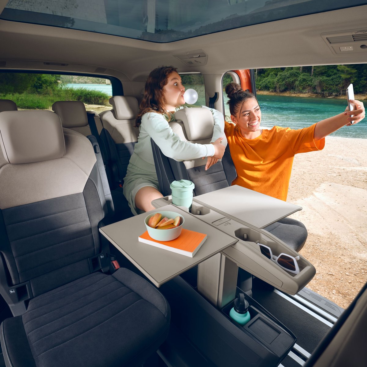 Extra leg room for every leg of your journey. This summer, make family road trips more relaxing with the spacious new Multivan. #VansThatCan