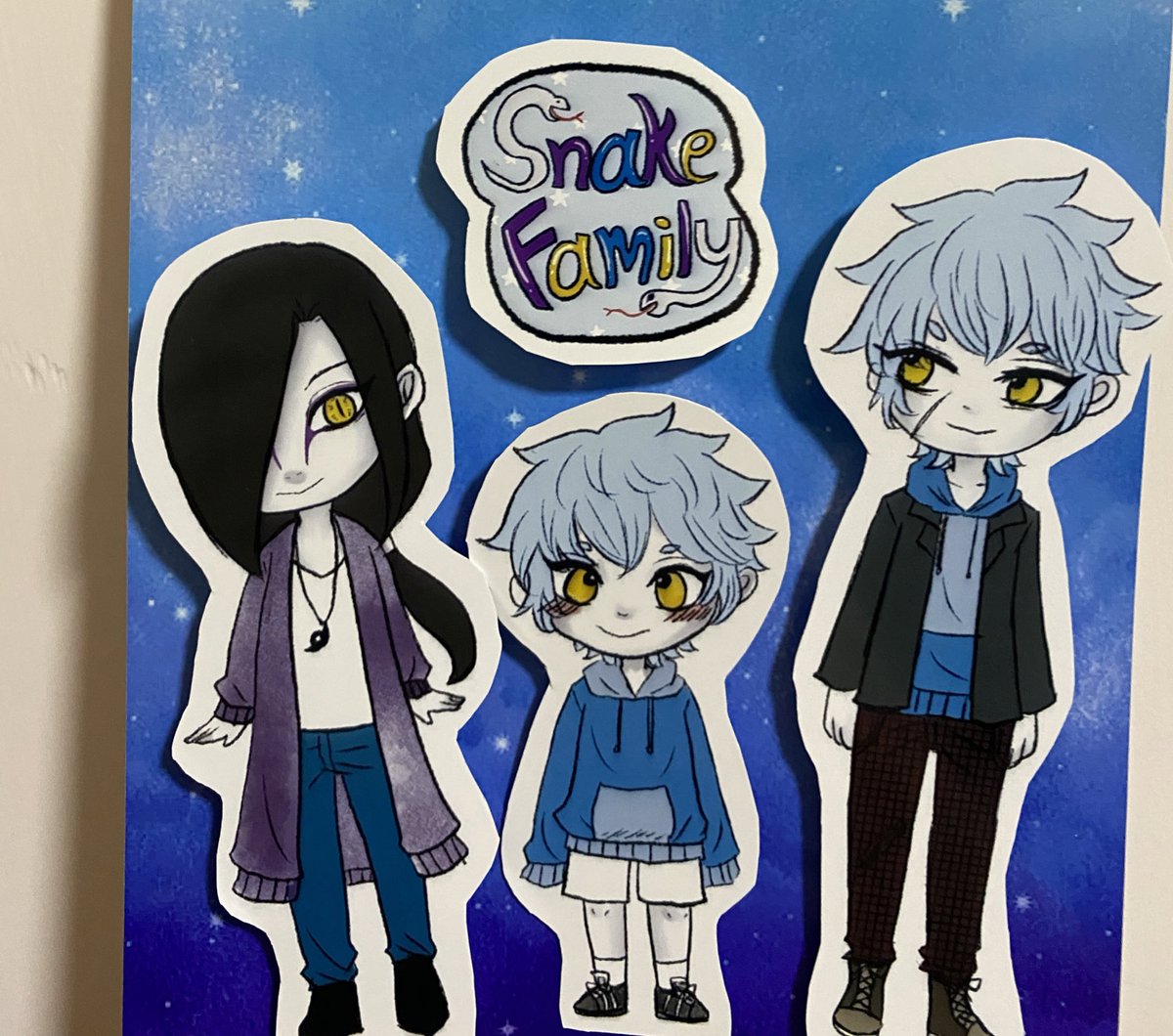 JinkxyHui's tweet photo. There is no snake family official merchandise, so I make my own unofficial snake family merch 😂 Modern Snake Family AU 😉 https://t.co/nt4jbs2LLg