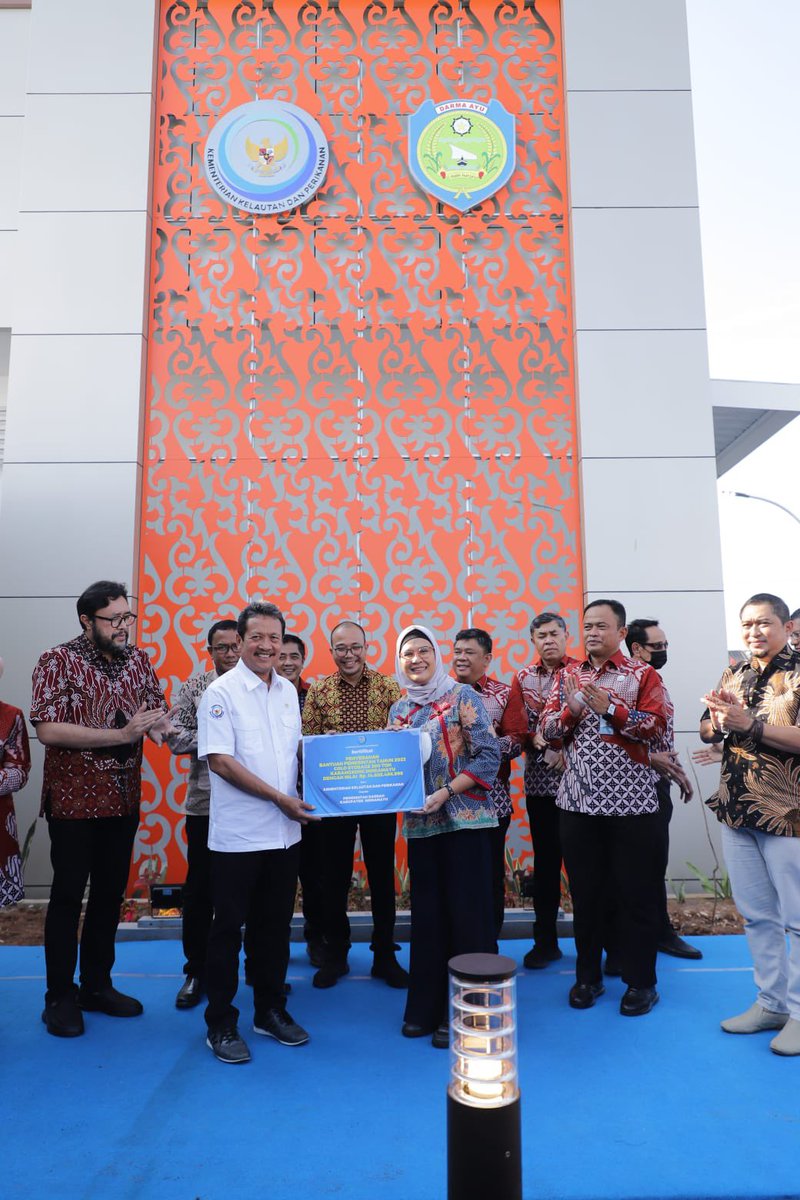 juga Staf Khusus Menteri Koperasi dan Usaha Kecil dan Menengah Bapak Riza Damanik serta jajaran lainnya.

Terima kasih.

#KKPAccelerate #KKPGOID #MENTERIKKP #SAKTIWAHYUTRENGGONO