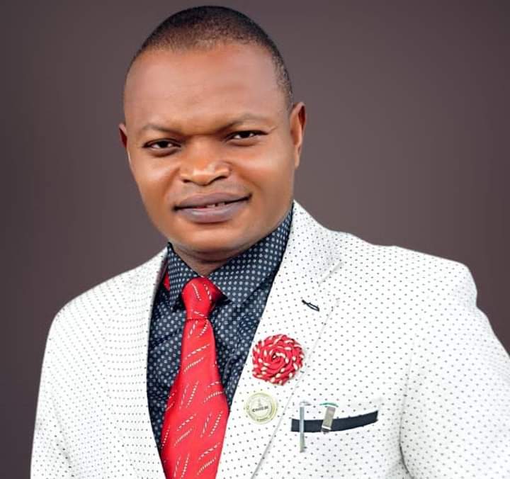 RealSammyKpenu's tweet photo. Happy Birthday to Professor B Omijeh, Professor of information and Telecommunications Engineering, University of Pory Harcourt https://t.co/XxIjGlsLJR