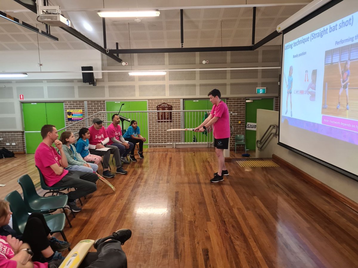njtoscan's tweet photo. Privileged to be a facilitator of the @CricketAus @DaughterCricket program! The program helps to foster positive relationships between daughters and dads, empowering girls to develop bravery, self-control, resilience, persistence and positivity! @Herman_SL @philmorgo https://t.co/SXMMemZ9Oo