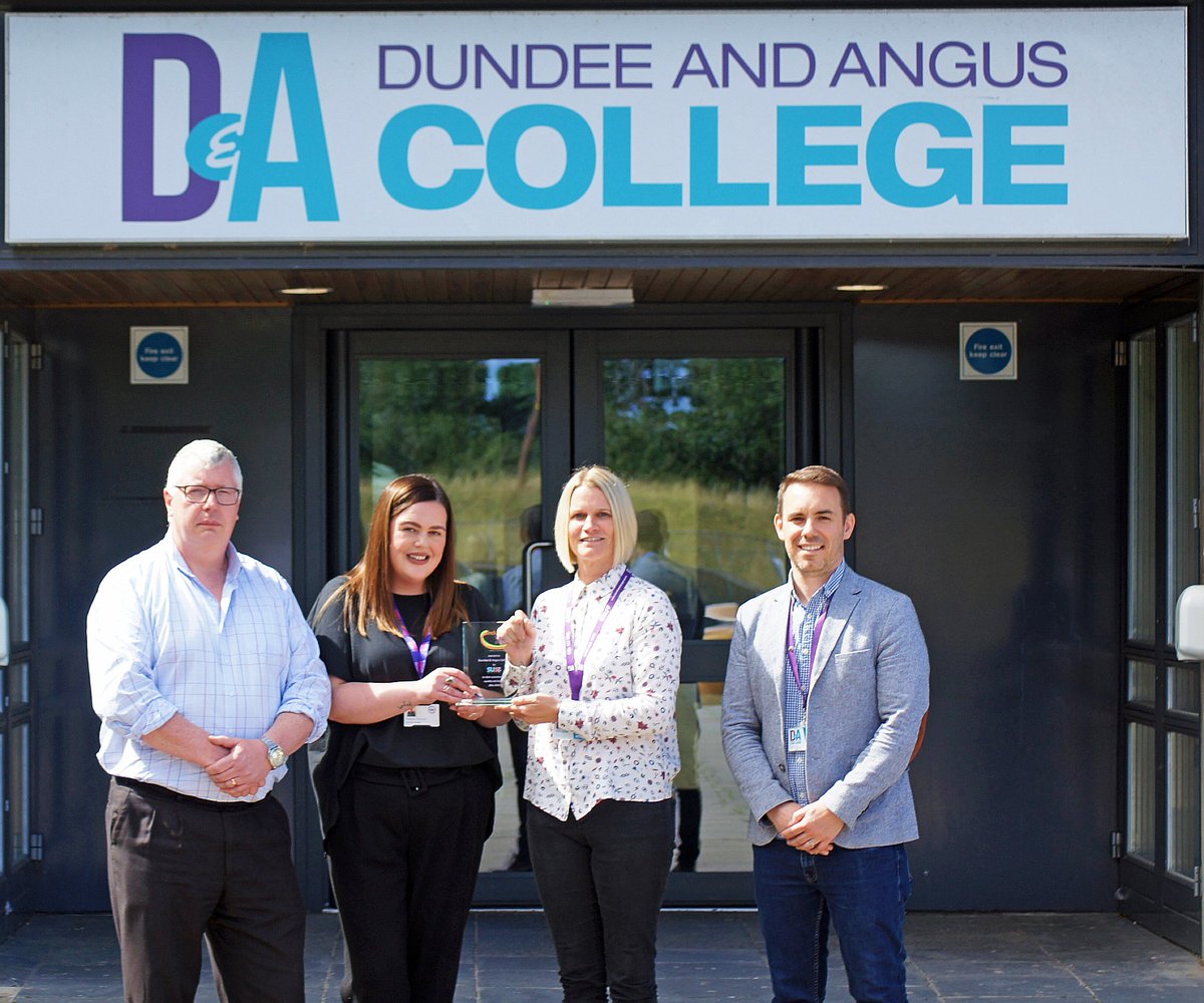SUSEScotland's tweet photo. Another #ForwardThinking organisation achieves @SUSEScotland Inclusive Workplace Award! Congratulations @dundee_angus on your recognition for adopting #Diversity practices as well as a successful partnership with @ENABLEScotland
Read more here https://t.co/0YPdv5SL6P https://t.co/ju1jIMc6JG
