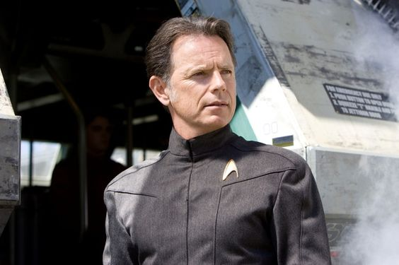 Happy birthday to Bruce Greenwood, who played captain Christopher Pike, one of our beloved captains 