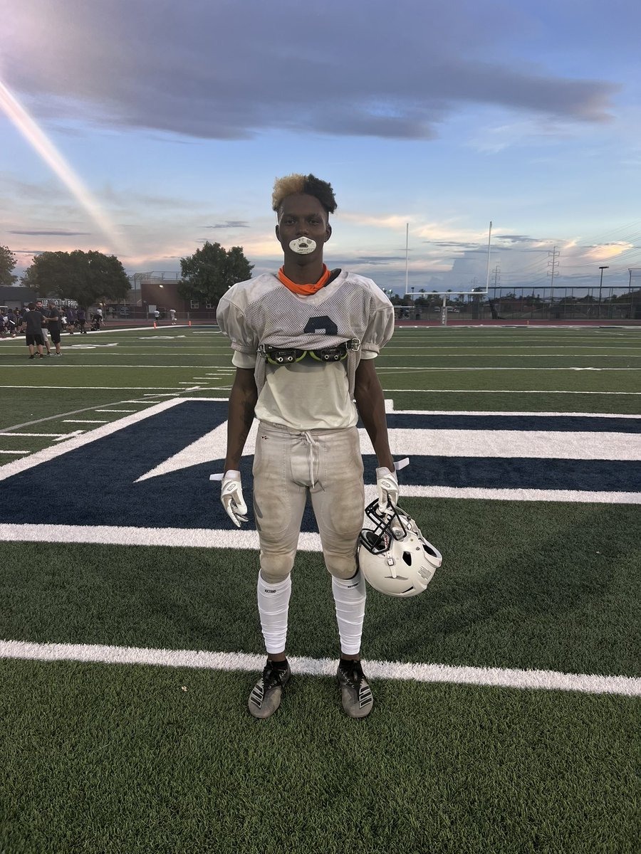 Scrimmage
Tempe ‘23 ATH Bryan Stroughter can do it all, play in the secondary, return game, catch passes, and even take carries.. 

“I’m gonna give him EVERY opportunity to change games for us..”
Coach Freeman