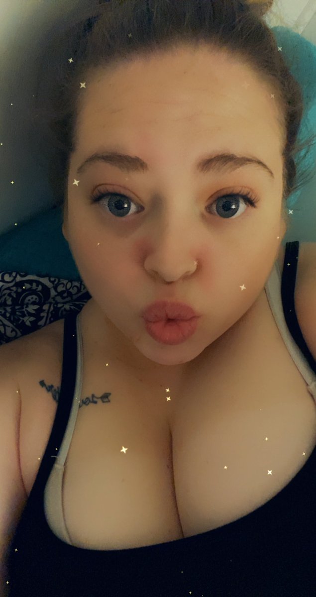 Tink02ily's tweet photo. #selfies #snapchat #filters #cute https://t.co/jFCxH9c8OM