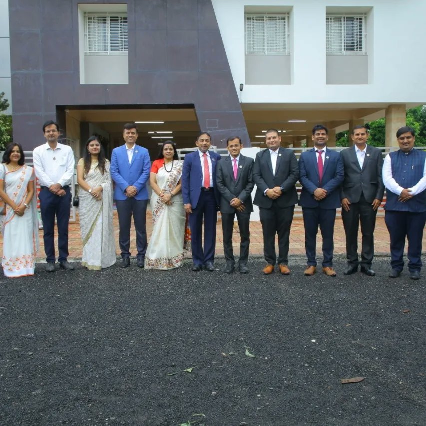 wirc_icai's tweet image. WIRC Team had Visited Amravati Branch of WIRC of ICAI and had an interaction with the members of Amravati.

#CA #members #Camembers #Amravat i#icai #charteredaccountant #wirc #lead