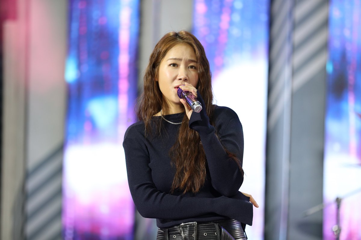 sistarbox's tweet image. 220811 #소유 #SOYOU 여름휴가를 책임질 띵곡?띵콘 #띵곡띵콘  sistarbox.blogspot.com/2022/08/220811…