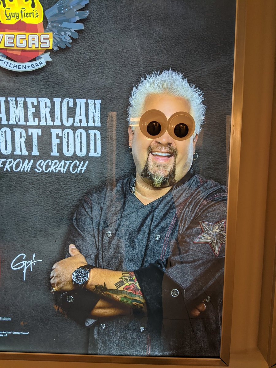 KillrBunn3's tweet image. He sees you when you&apos;re eating
#DEFCON30 #Defcon2022