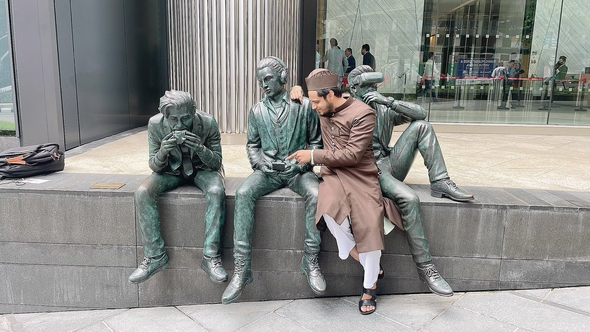 Selamat Tinggal (GoodBye) #KualaLumpur with lots of memories 🥹,Special thanks 🙌 to organising committee. 

Wonderful-conference #ISCE_APACE
Amazing City #KualaLumpur
Lovely #People
<a href="/AlvinHee_MY/">Alvin Hee</a> <a href="/ChemEcol_org/">International Society of Chemical Ecology</a> <a href="/illy_husna/">Illy Husna</a> <a href="/wsleal2014/">Walter Leal</a>