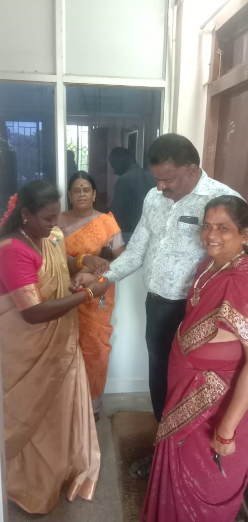 MAHILAshakthi's tweet photo. #RakshaBandan #MahilaMorcha https://t.co/0dPbMZxcFC