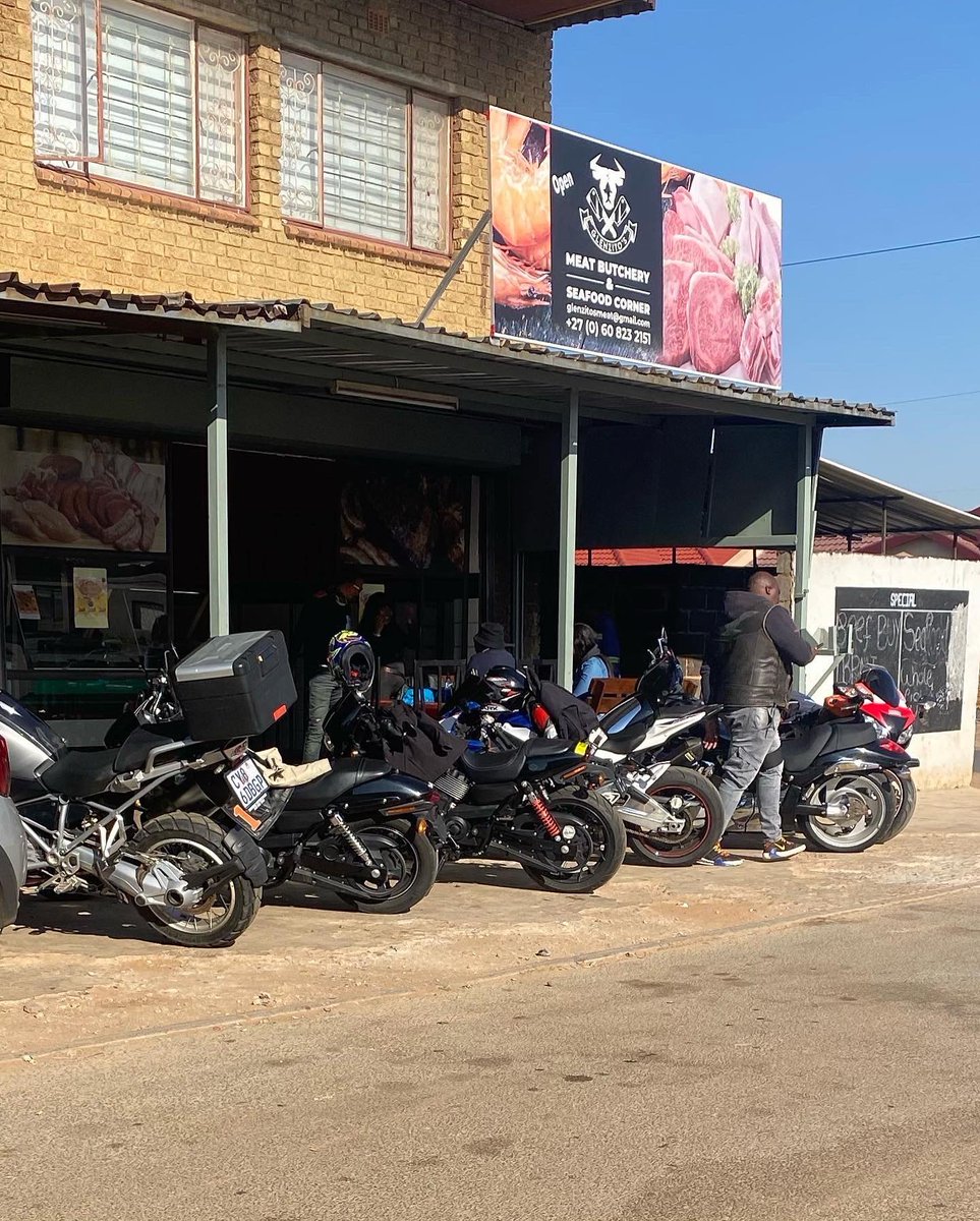 Glenzito’s meat butchery &amp; seafood corner Kagiso
081 749 2260
goo.gl/maps/syvJY6cwG…