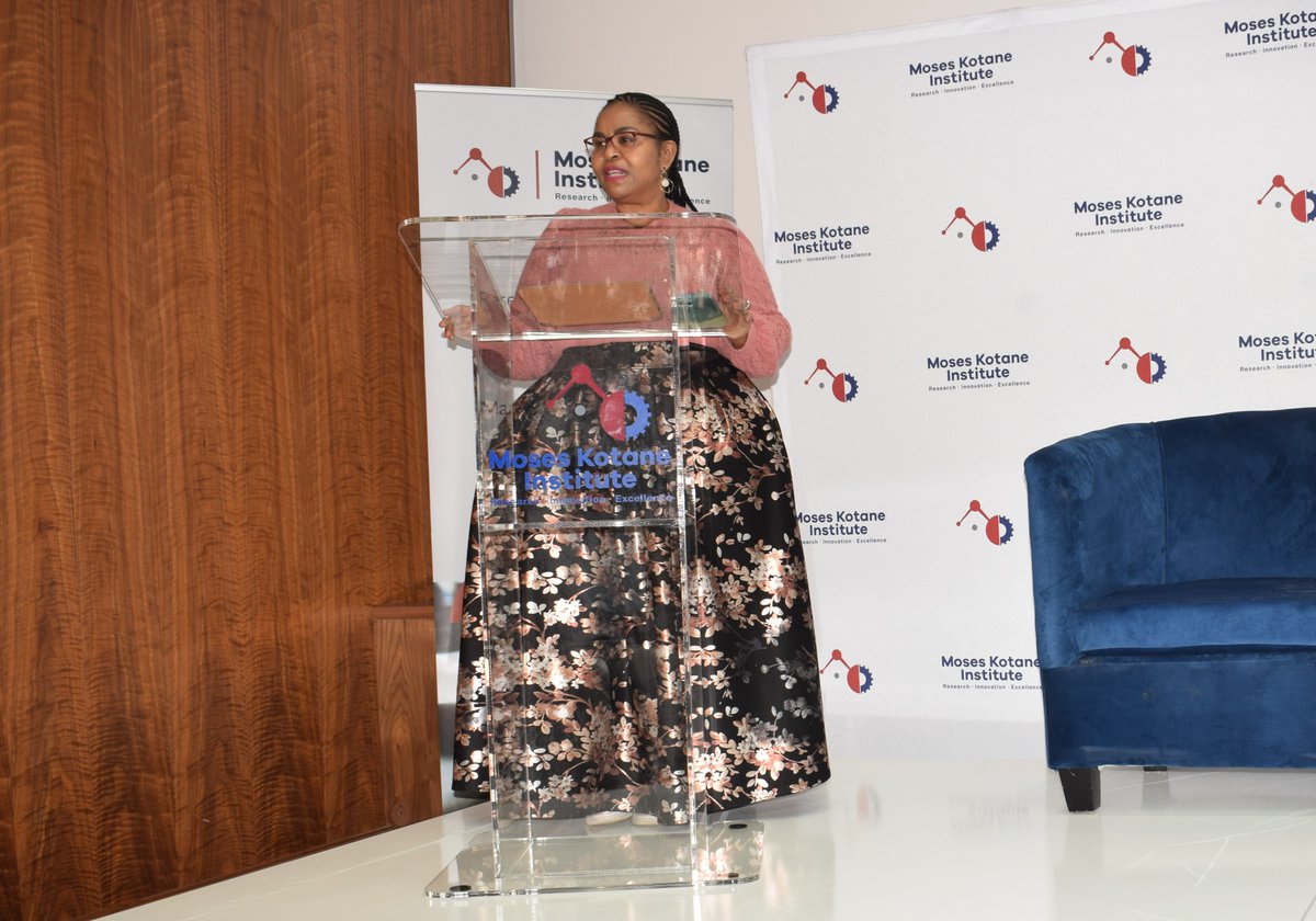 moseskotaneinst's tweet photo. The Moses Kotane Institute hosted a Women in Innovation Dialogue yesterday with Dr. Stella Bvuma as our keynote speaker.
Be Present; Tap into the spaces of the people in the industry you want to settle in; Do your research &amp; know how to sustain your findings. 

#mki #womensmonth https://t.co/f9qj7shB8u
