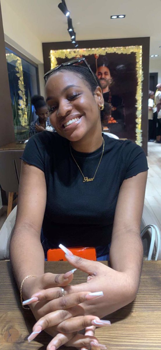 ksjewelryy's tweet photo. Ks smiles cause the weekend is almost here. Shop your favorite jewellery piece with us today. https://t.co/uSHtUTwZQa