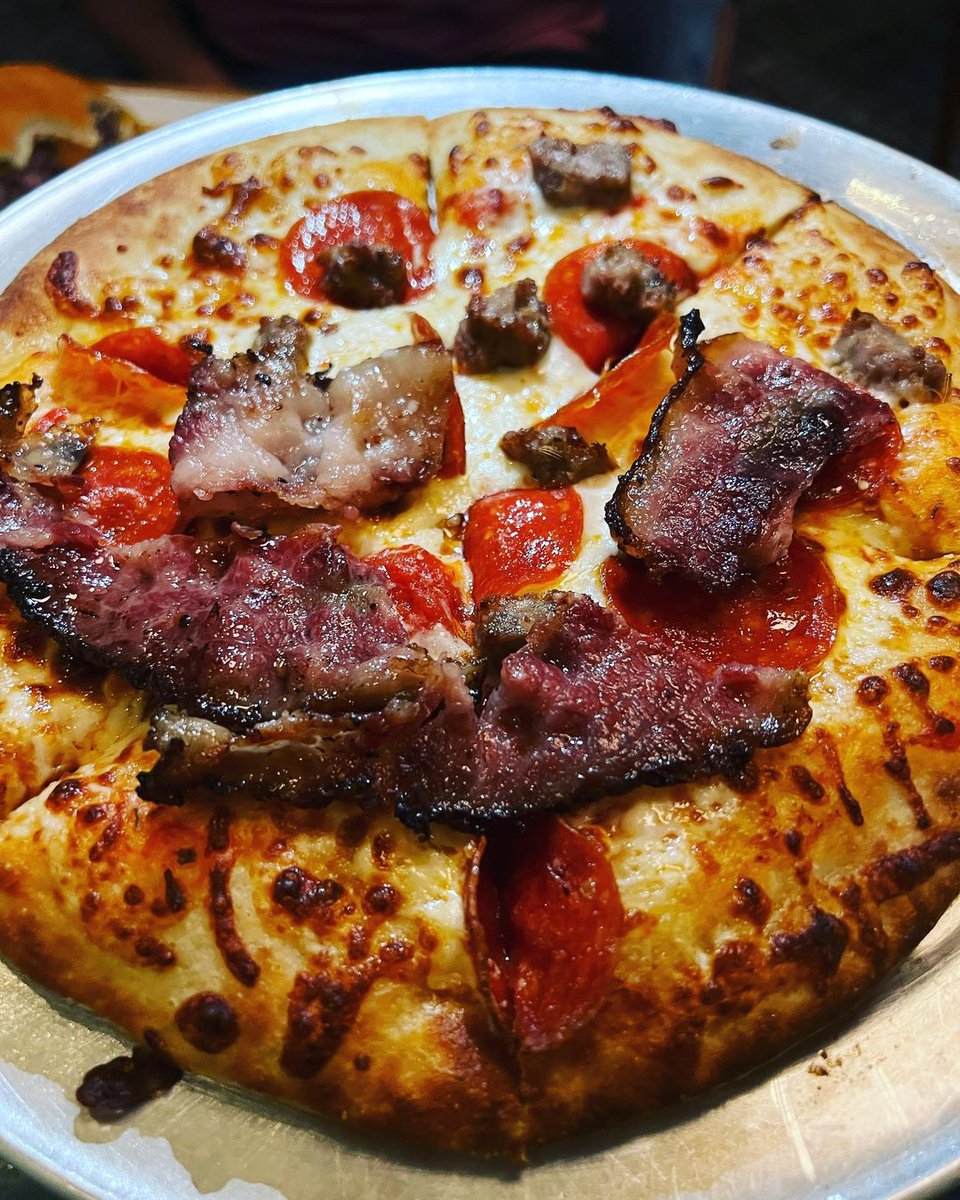 Repost from @tastingfoodz

#beach #pizzalover #pizzahut #pizzatime #floridafood #floridafoodie #floridafoodies #staugustine #staugustinefoodies #jacksonvillefood #jacksonvillefoodies #food #foodporn #foodie #foodblogger #foodphotography #instafood #foodstyle #dmvfoodie #yummy #y