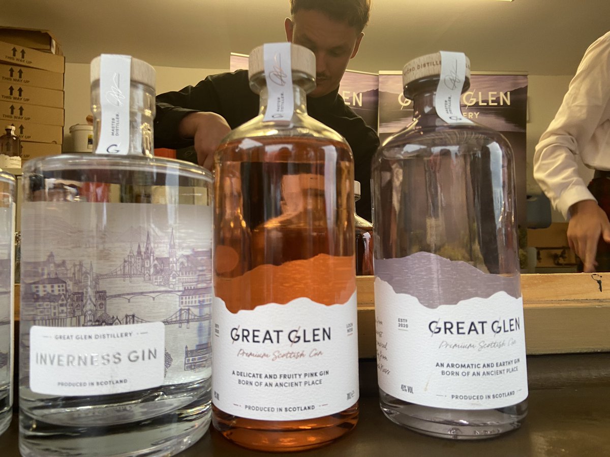 nickymarr's tweet photo. Fab to be invited to last night’s launch of #invernessgin - our Highland capital finally has one!
Distilled with chanterelles, seaweed, elderflower, lingonberries and peppercorns, it’s rich and creamy. Beautiful label too.
Thank you, Great Glen Distillery.
#RightEnough 🍸 https://t.co/5Hy3NDnoCK