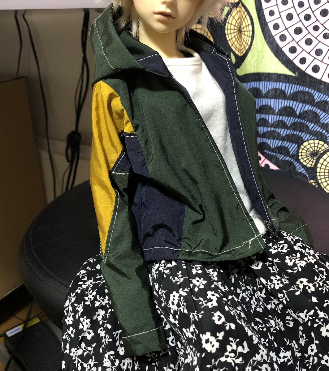 boxdoll_6's tweet photo. ナイロンジャケットの試作①です！
上着縫うの苦手だな〜♪ https://t.co/qxn9KU8KUU