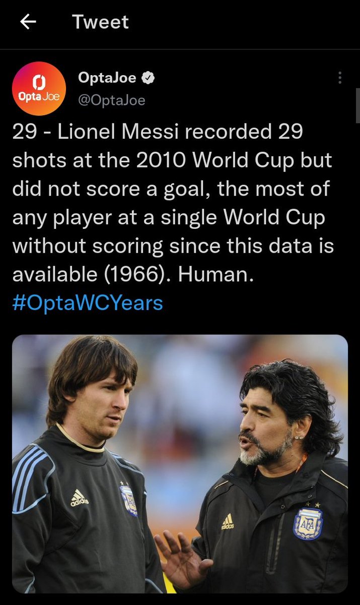RonaldoW7_'s tweet photo. if Ronaldo had Campaign like this everyone would have been talking about it everyday 😂😂😂 How did PR of Messi made us forget this. https://t.co/KjaG8PoNmf