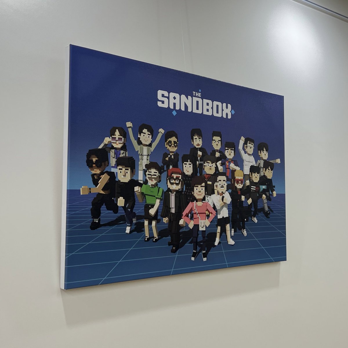 FacBrosG's tweet photo. We had a great time at beer party🍻
We met various people who make up the ecosystem of @TheSandboxGame and nice to share our vision with each other.
Once again, thank you to @TheSandboxKR for making this party.
💌@borgetsebastien @voxel_yohan @Cindy_Sandbox https://t.co/FyS9m1eiQL