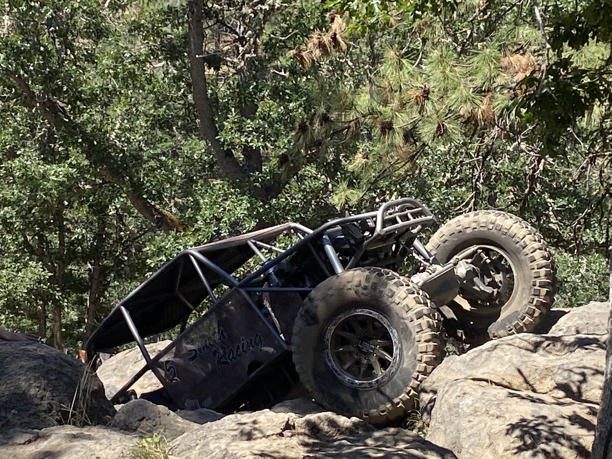 WillTur14303902's tweet photo. Oasis music fire and rock crawling https://t.co/UiUsPYEJ3u