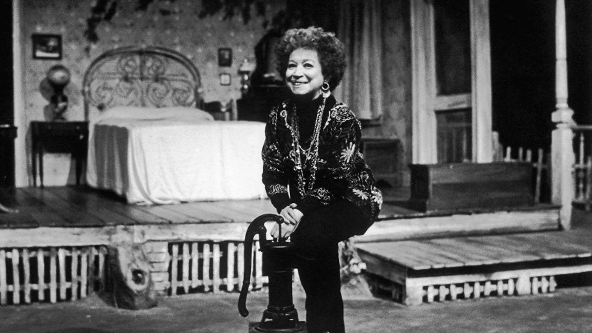 Read More Women (@womenread) on Twitter photo “Life is just a short walk from the cradle to the grave, and it sure behooves us to be kind to one another along the way.” 
Alice Childress died #OnThisDay in 1994 #ReadMoreWomen “Life is just a short walk from the cradle to the grave, and it sure behooves us to be kind to one another along the way.” 
Alice Childress died #OnThisDay in 1994 #ReadMoreWomen