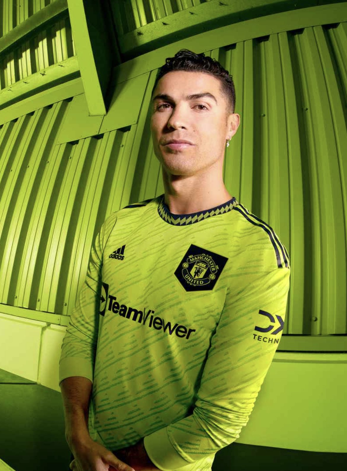 cristiano ronaldo jersey green