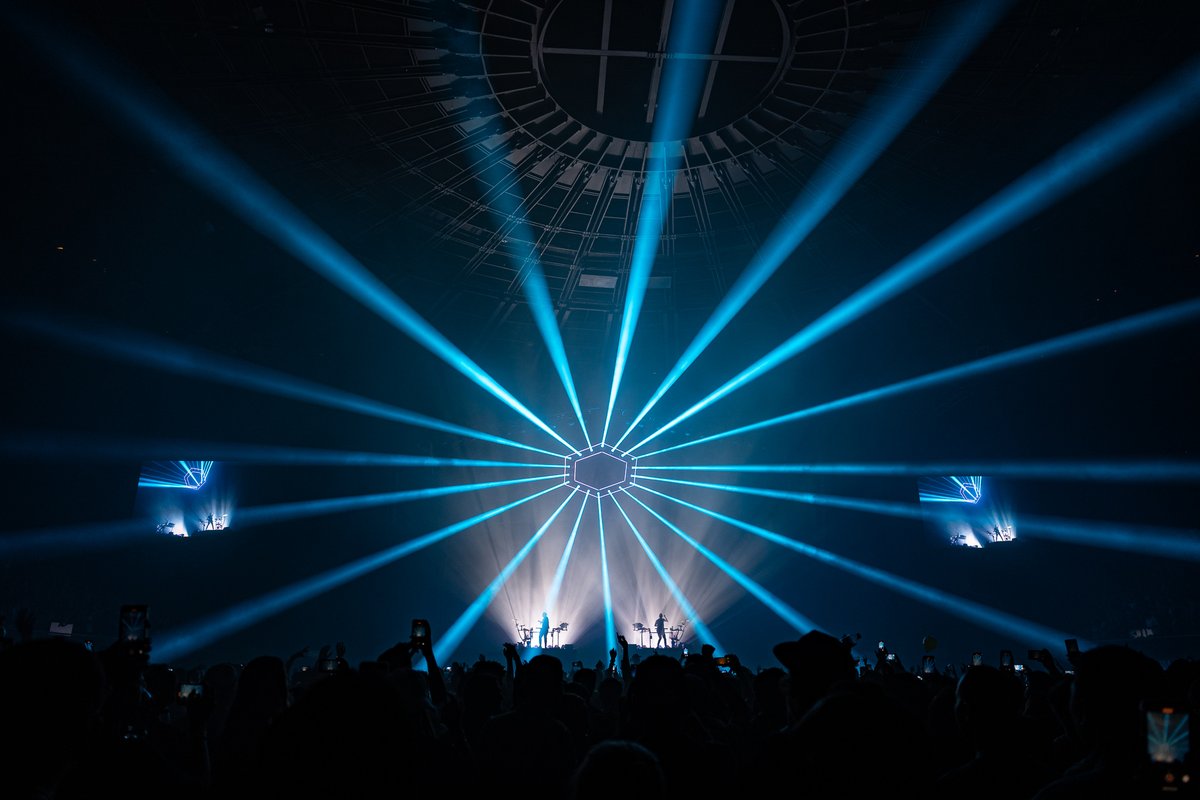 The Kia Forum tweet media