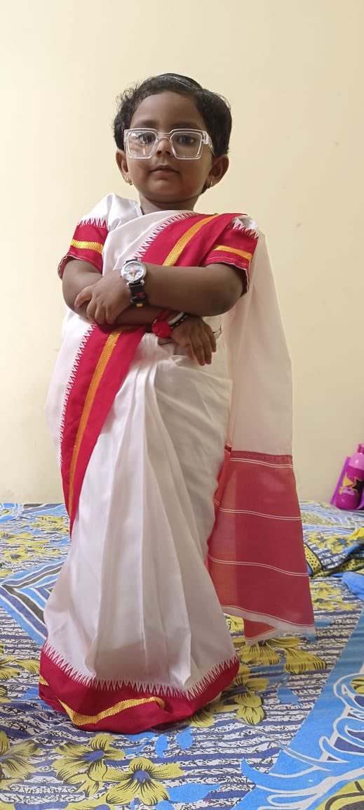 SurajMaru6's tweet photo. 😘My little Indira Gandhi 😘 https://t.co/wU9ZZIC6Kj