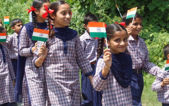 IftikarC's tweet photo. Tricolor is our national symbol as well as our national identity. It binds our country full of diversity in one thread. Let's take part in the #HarGharTiranga campaign from 13-15 August and put the tricolor in our homes, make our nation proud
#حركة_النقل_الداخلي 
#سكربت85 
#LISA https://t.co/vAviRMq6XX