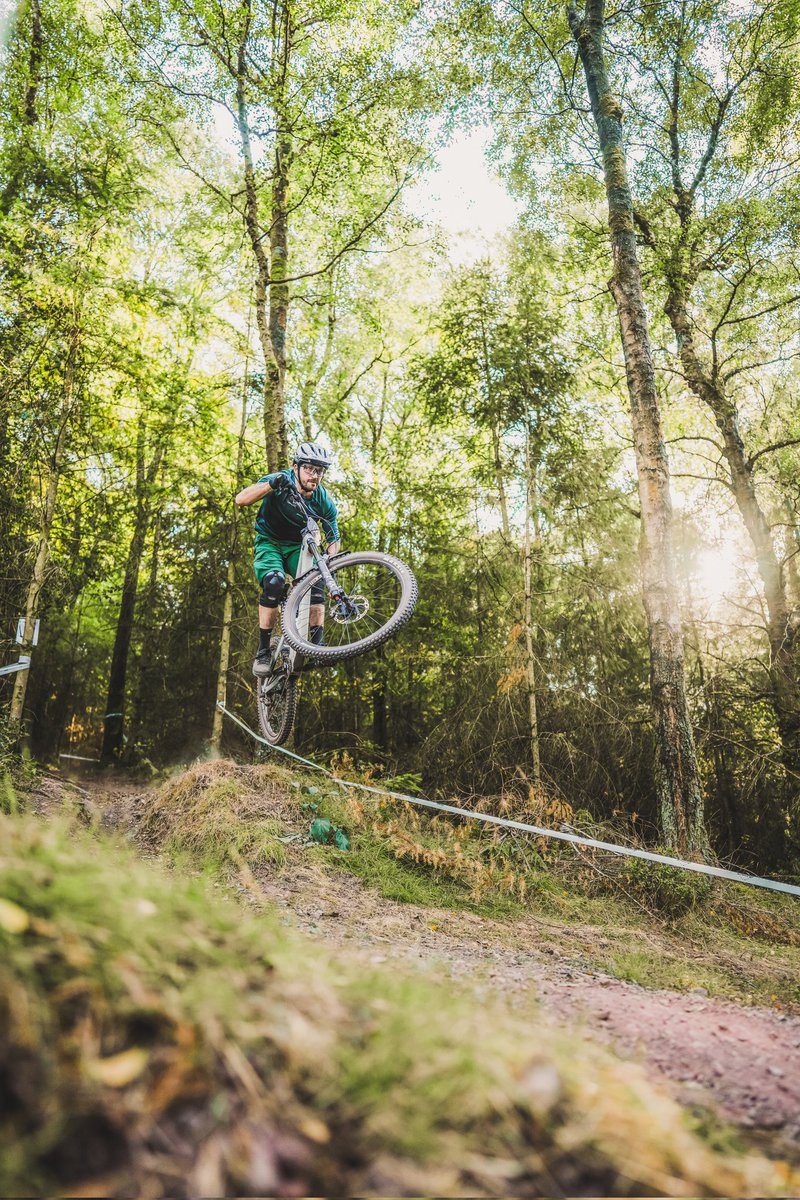jimcossey's tweet photo. Awesome time racing the Southern Enduro Champs last weekend at Minehead. Happy with finishing 22nd for a first race. #enduro #mtb #canyonspectral https://t.co/p4Uv7h0DOQ