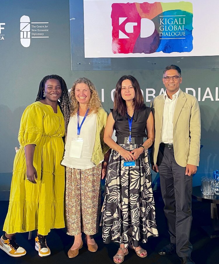 DavidWhiteDelhi's tweet photo. I tweet a lot about #manels, asking #wherearethewomen?
Well, it turns out the female experts are at the Kigali Dialogue and the event is the better for it!
Congratulations to #pledgeforprogress partner @orfonline for delivering such a high quality, diverse event.
#KGD2022 https://t.co/6ImJOxv1pu
