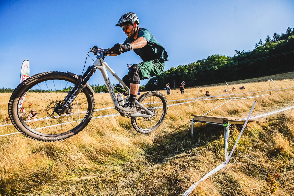 jimcossey's tweet photo. Awesome time racing the Southern Enduro Champs last weekend at Minehead. Happy with finishing 22nd for a first race. #enduro #mtb #canyonspectral https://t.co/p4Uv7h0DOQ